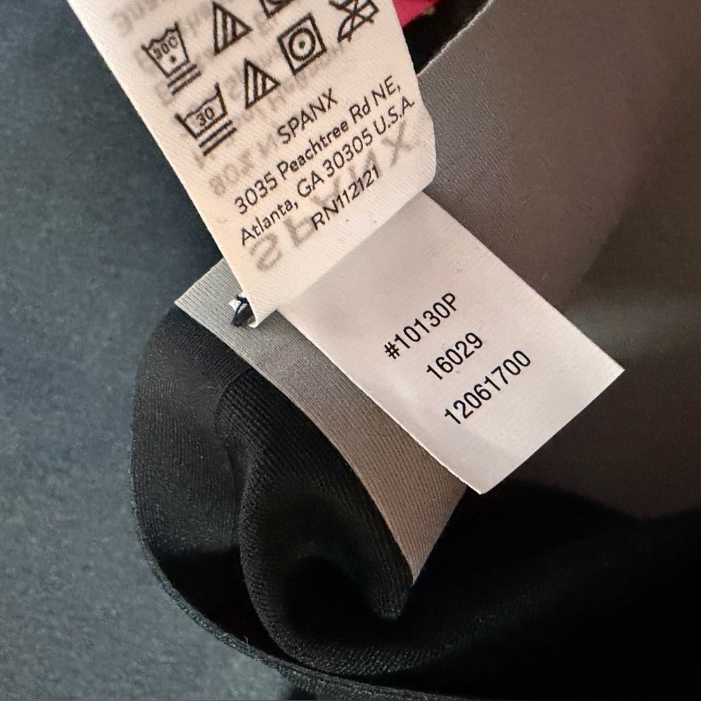 NEW SPANX Sculpt OnCore Open Bust Mid Thigh Bodysuit Black Shapewear Size 3X - Picture 14 of 15